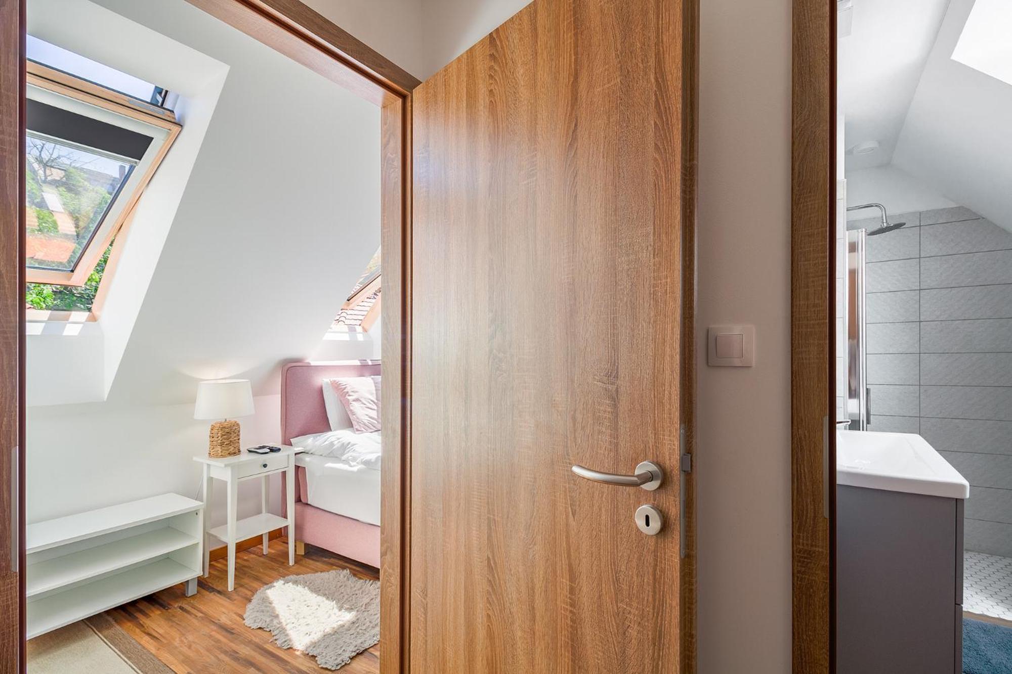 Monbuhim Twin Apartment Veszprém Exterior foto